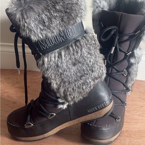 Moon Boot Women's Black and Gray Fur Winter Boots - Size 7 (38 Europe)